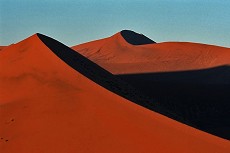 Sanddünen von Sossusvlei bei Sonnenaufgang